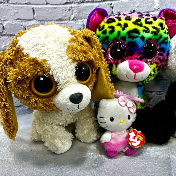 TY Lot of 8 - Stuffed Animals - Picture 2 of 9